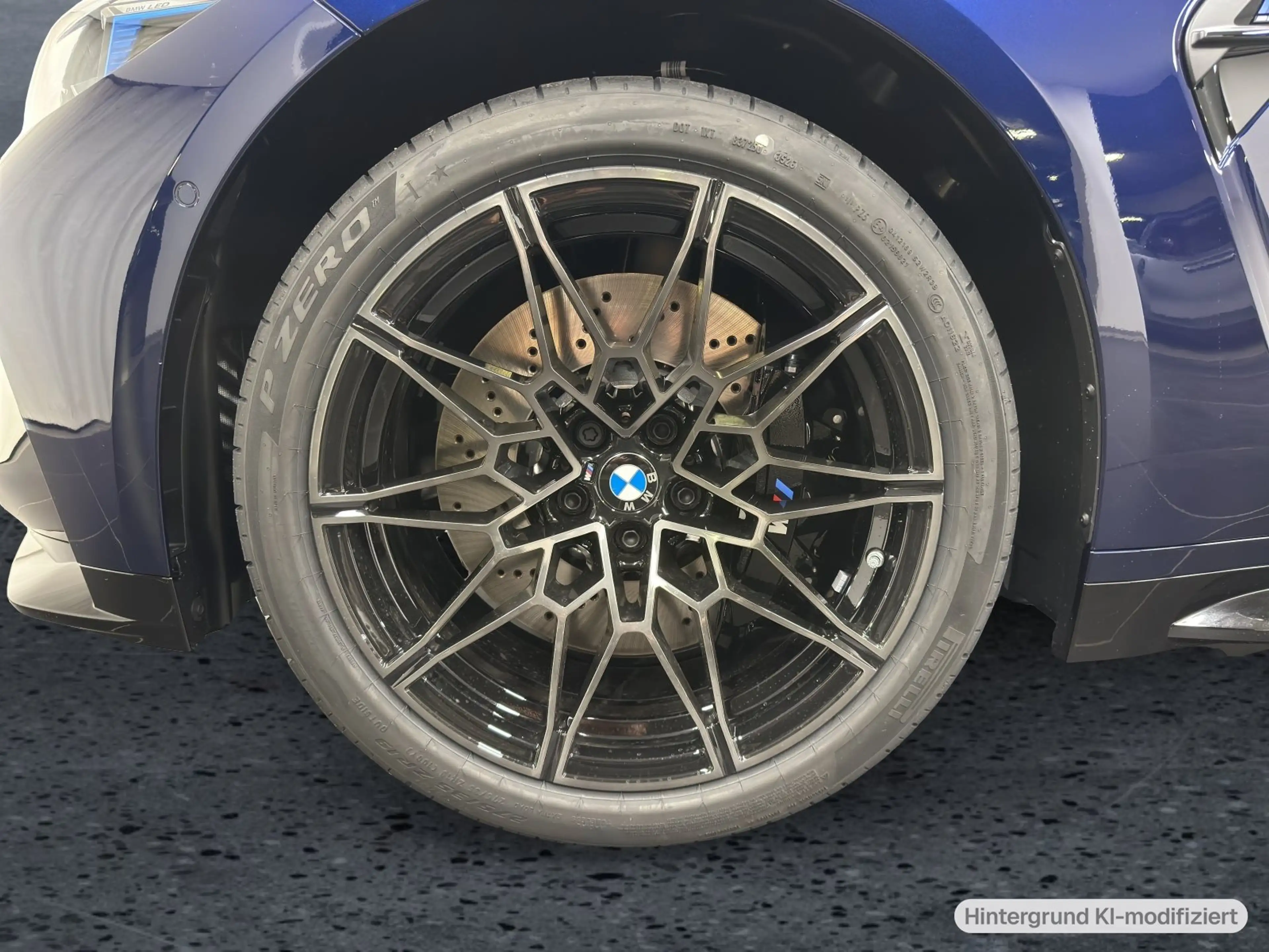 BMW M3 Competition M xDrive — photo 6