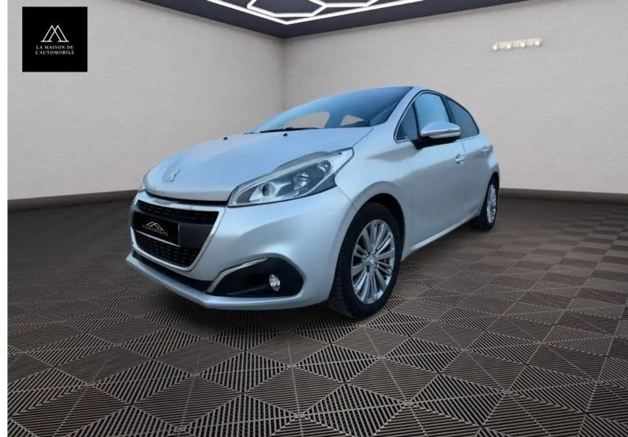 Peugeot 208 1.2 i 82CH STYLE CLIM