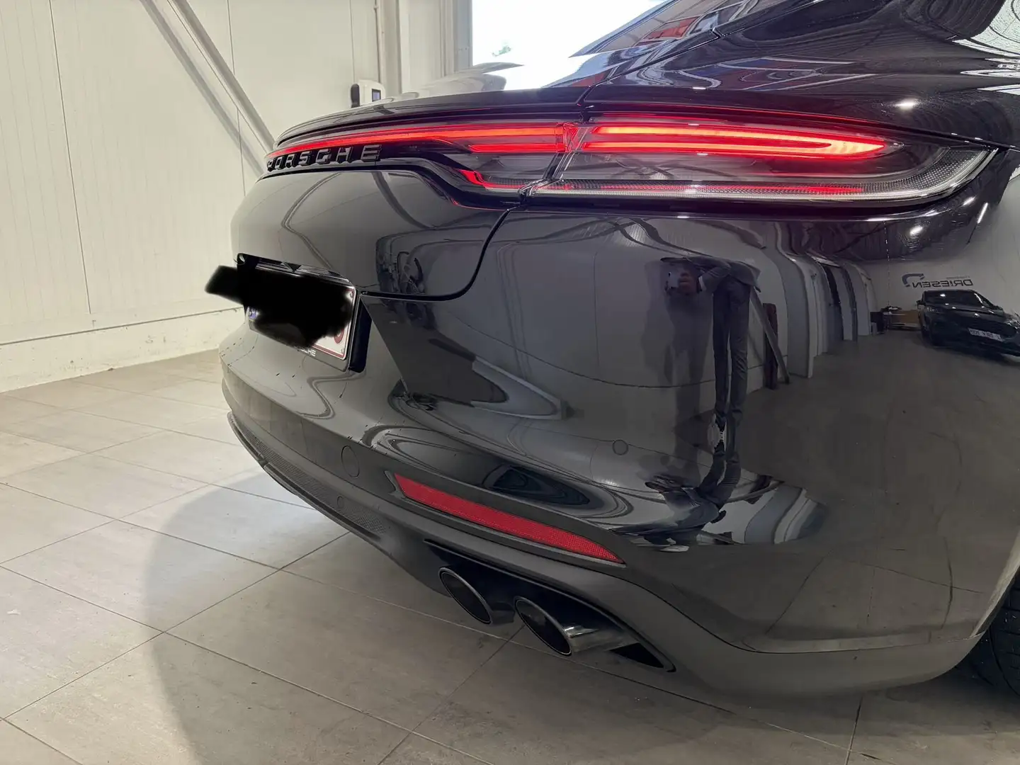 Porsche Panamera 4 E-Hybrid 10 Years Edition Noir - 2