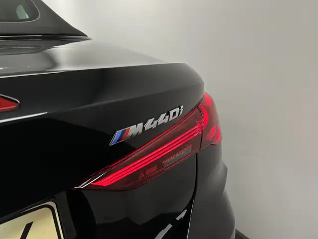 BMW 4 Series view 13