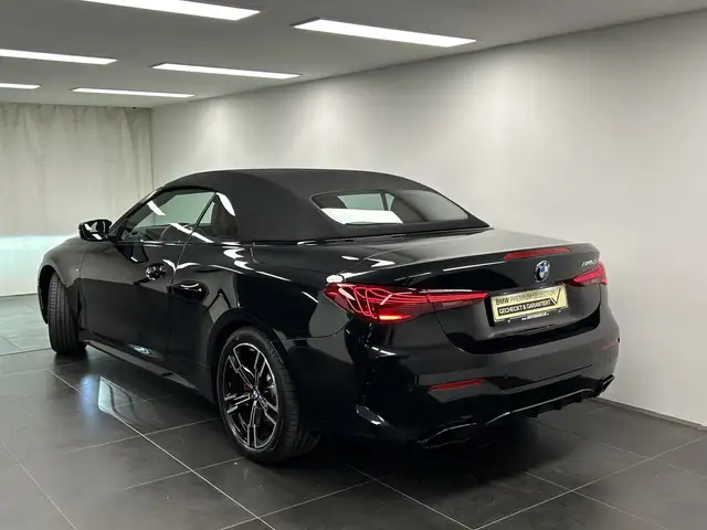 BMW 4 Series view 10