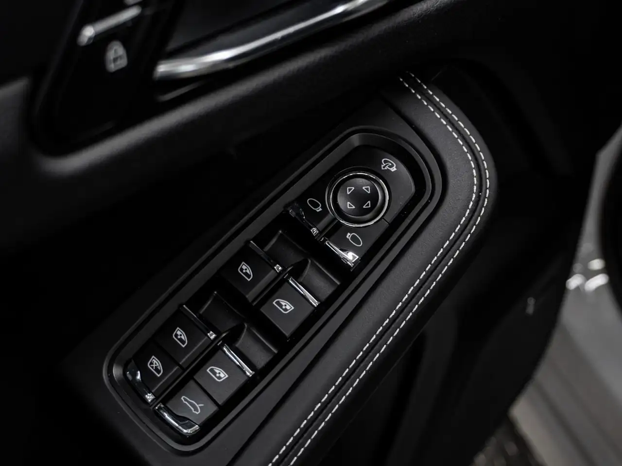 Porsche Macan снимка Porsche Macan