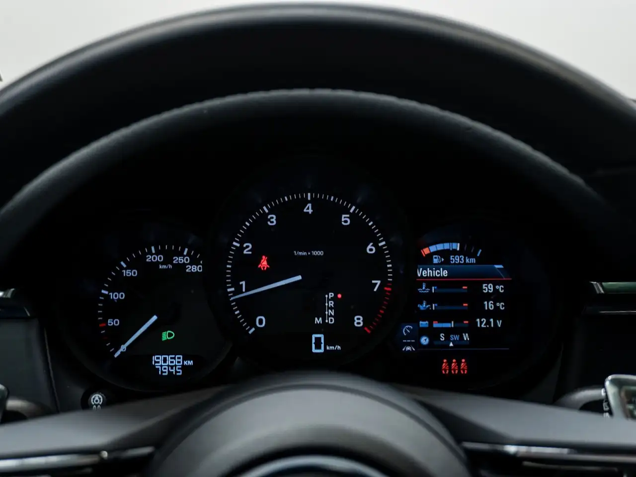 Porsche Macan снимка Porsche Macan