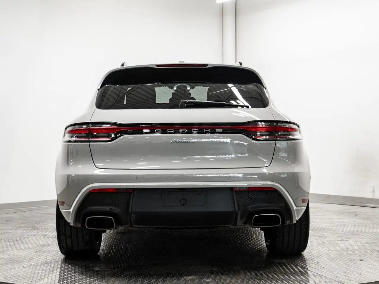 Porsche Macan снимка Porsche Macan