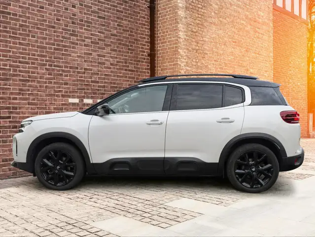 Citroen C5 Aircross view 3