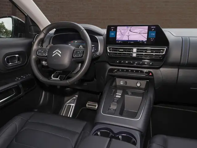 Citroen C5 Aircross view 10