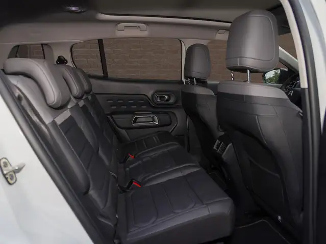 Citroen C5 Aircross view 9