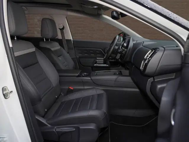 Citroen C5 Aircross view 8
