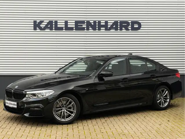 BMW 520 5-serie 520i M-Sport - Comfortzetels - Camera - Hi