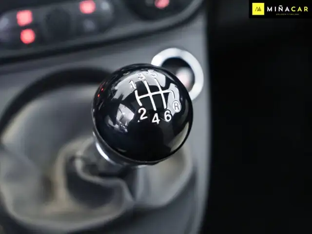 Fiat 500 view 4