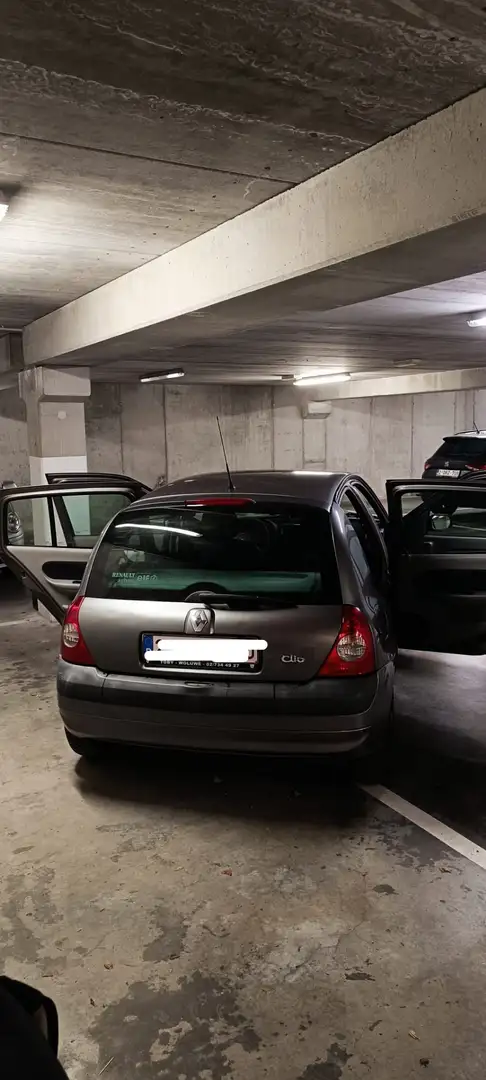 Renault Clio 1.2i 16V Authentique - 2