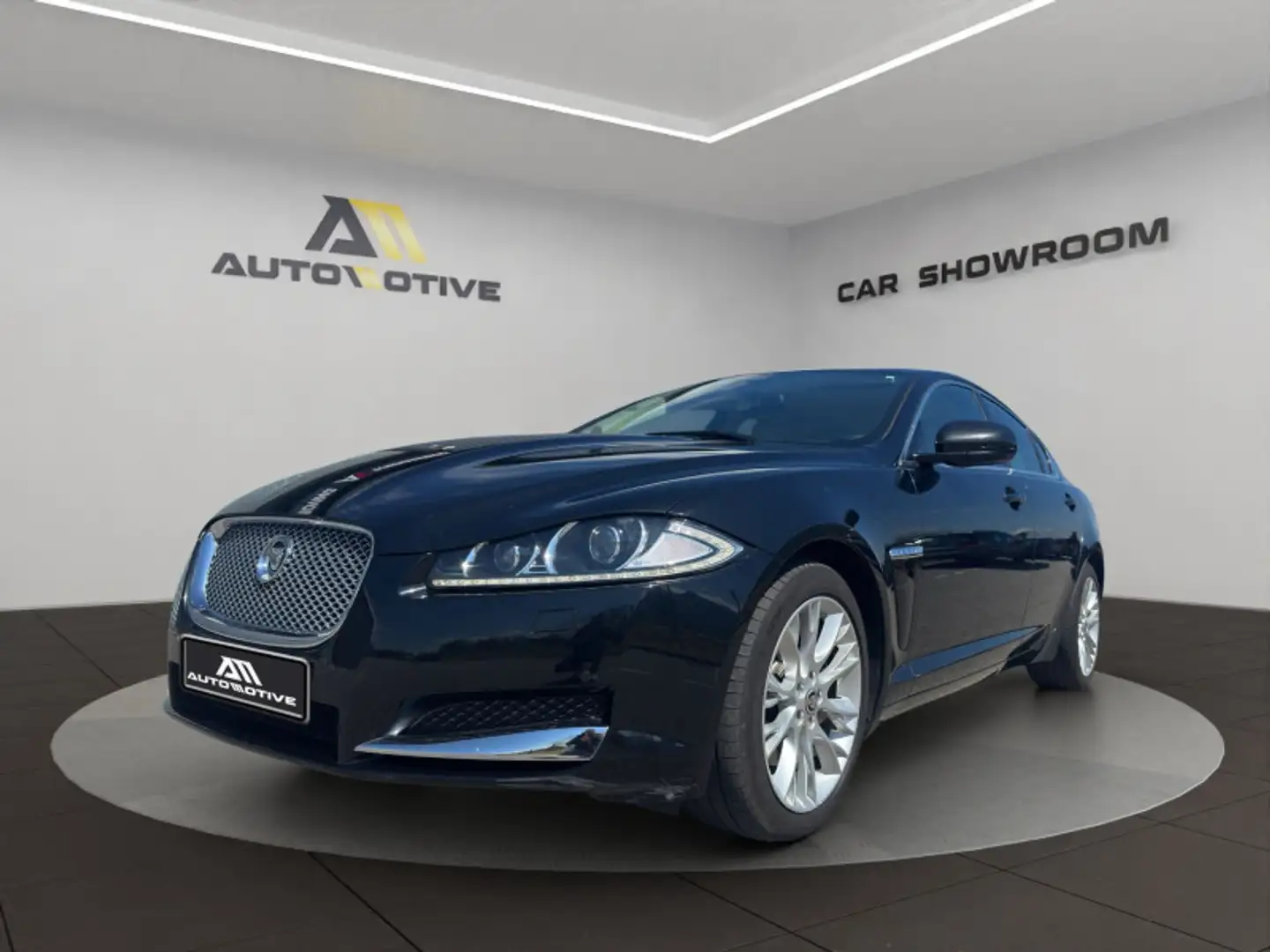 Jaguar XF 2.2D I4 LUXE PREMIUM - 1