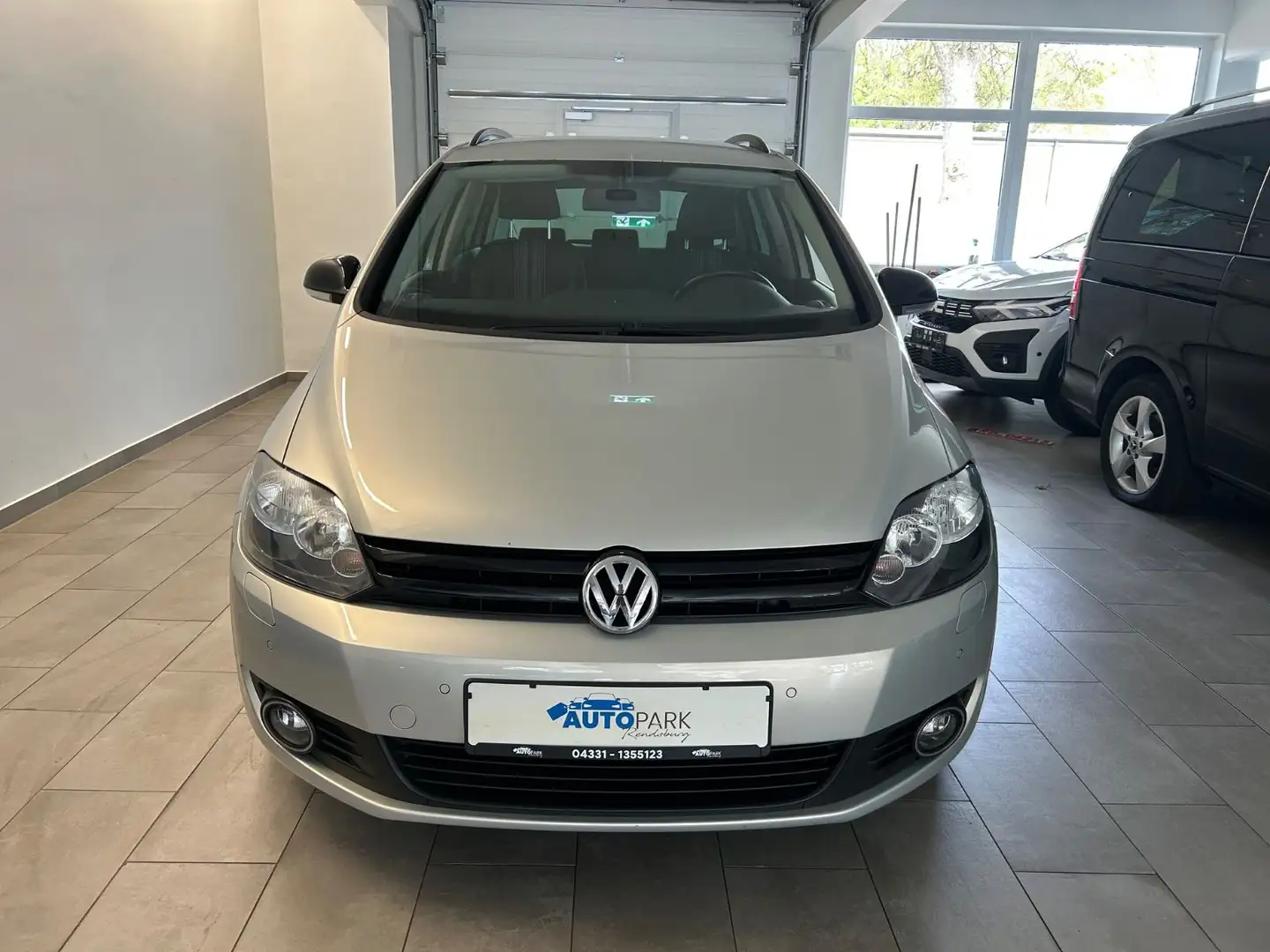 Volkswagen Golf Plus 1.6 TDI VI Match *Sitzheizung *Klima * Silber - 2