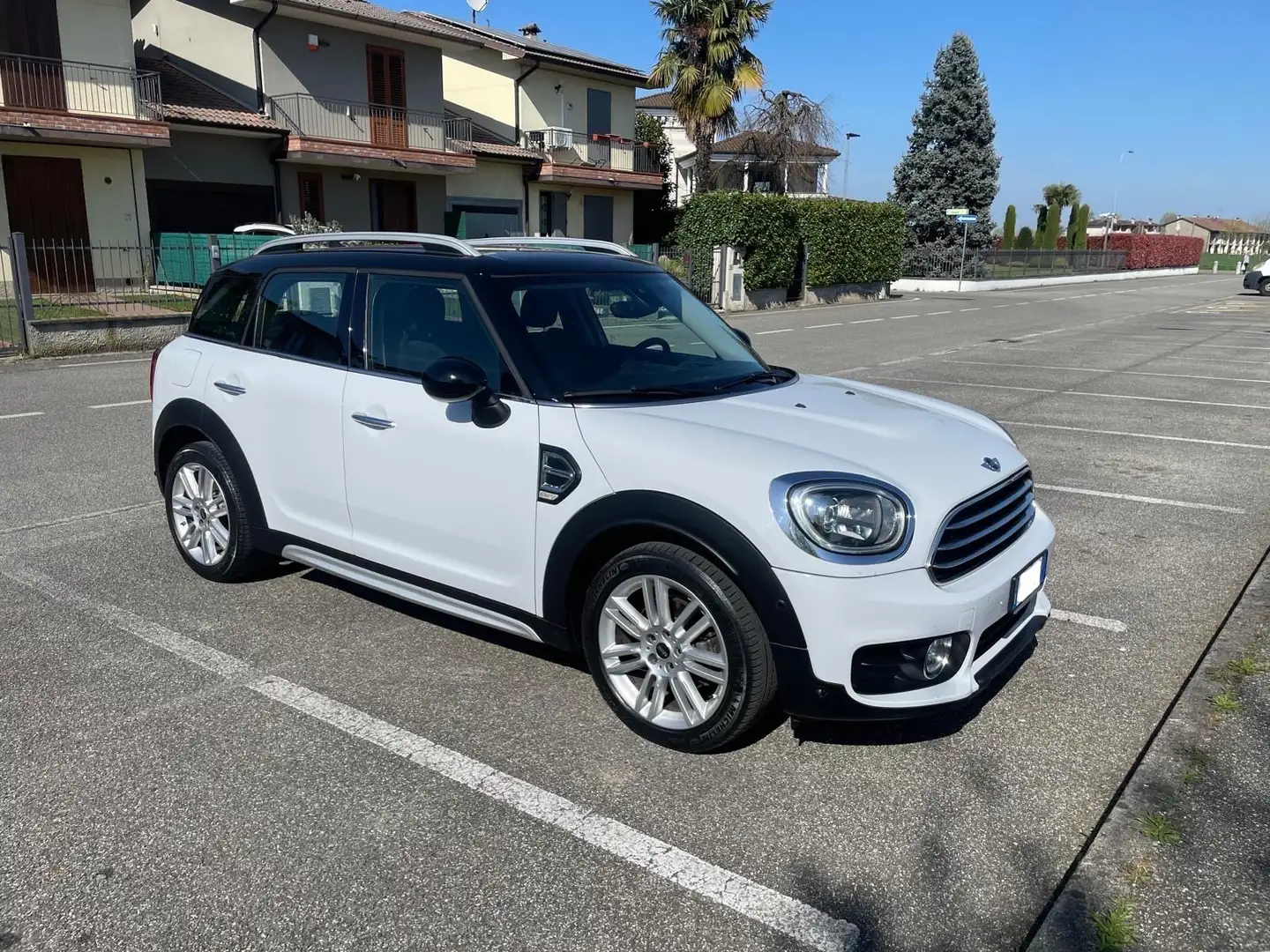 MINI Cooper D Countryman 2.0 Hype - 2