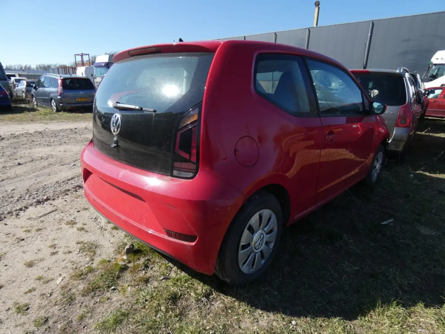 Volkswagen up! 1.0 BMT MOVE UP! Voor onderdelen Compleet!! Rood - 1