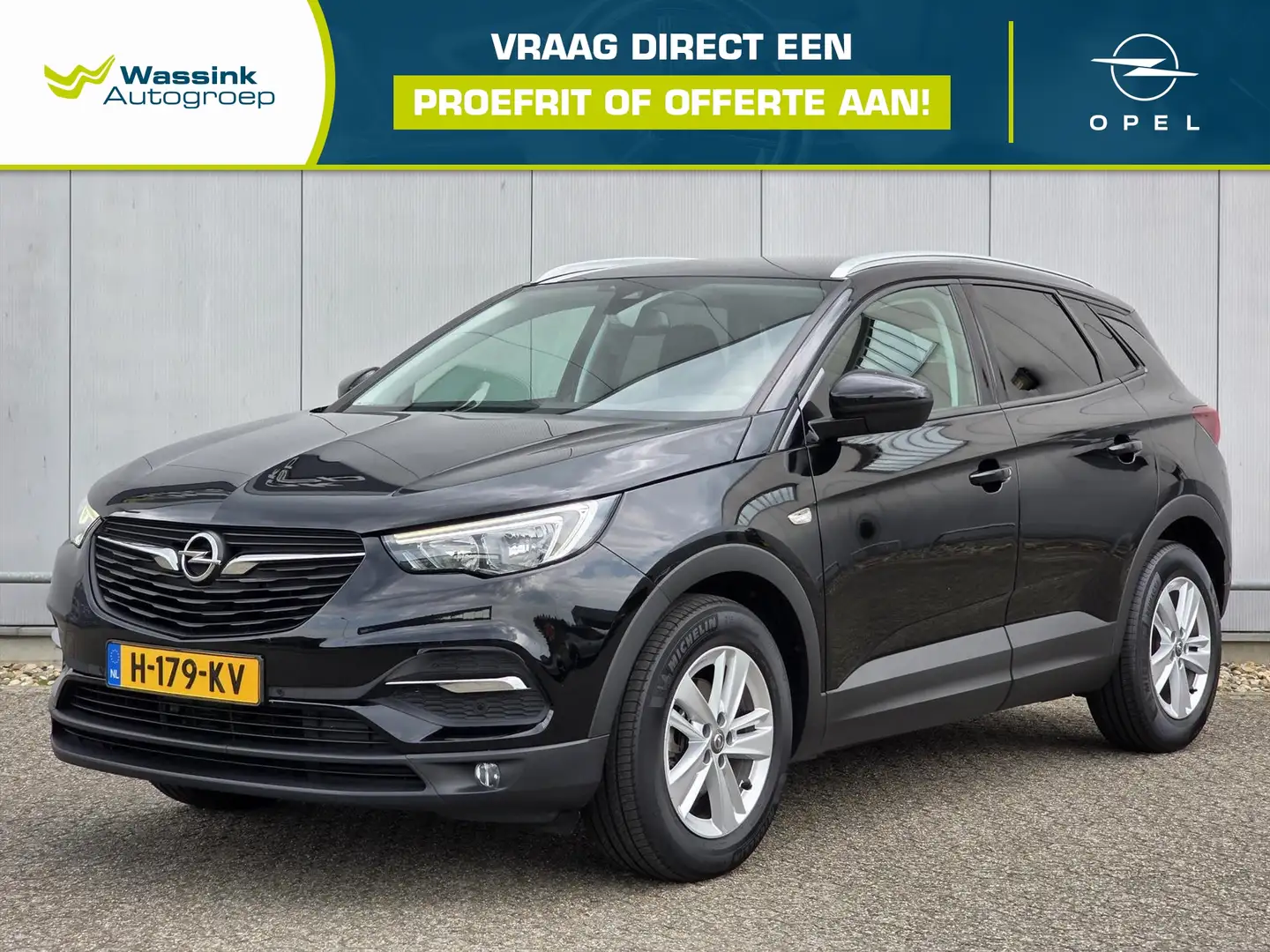 Opel Grandland X 130pk Online Edition Automaat | Navigatie | Climat Zwart - 1