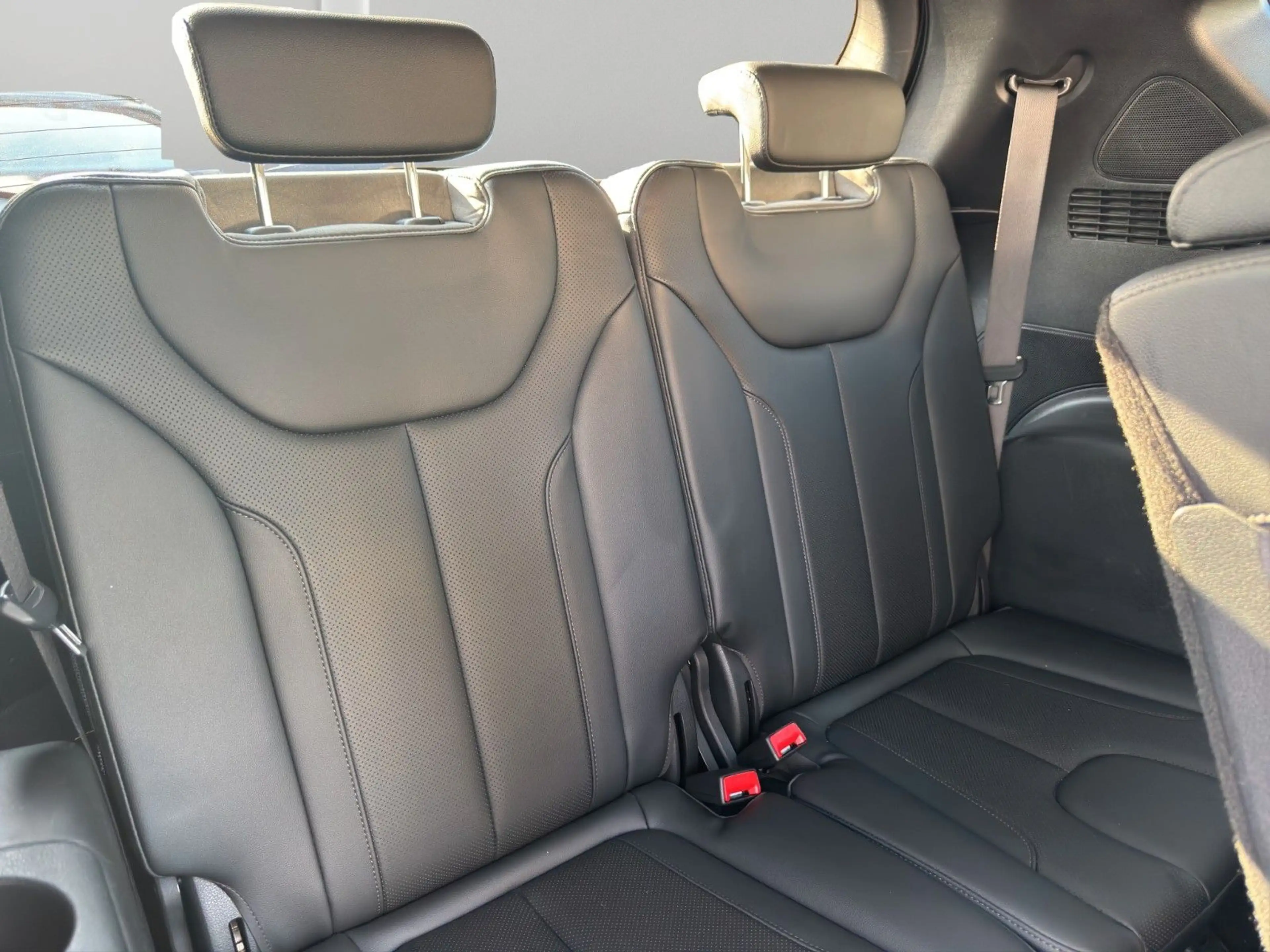 Hyundai SANTA FE SantaFe Premium 4WD 7Sitze Leder Panorama RFK360 — photo 12