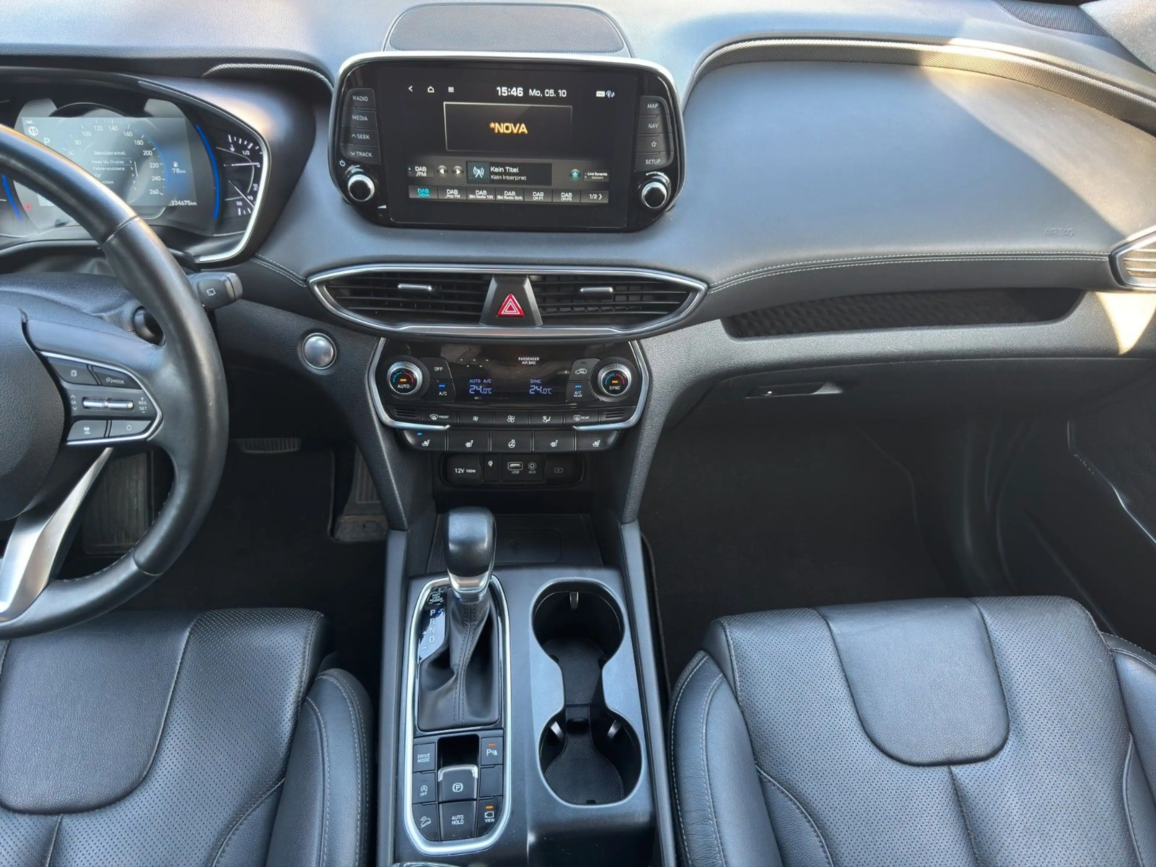 Hyundai SANTA FE SantaFe Premium 4WD 7Sitze Leder Panorama RFK360 — photo 15