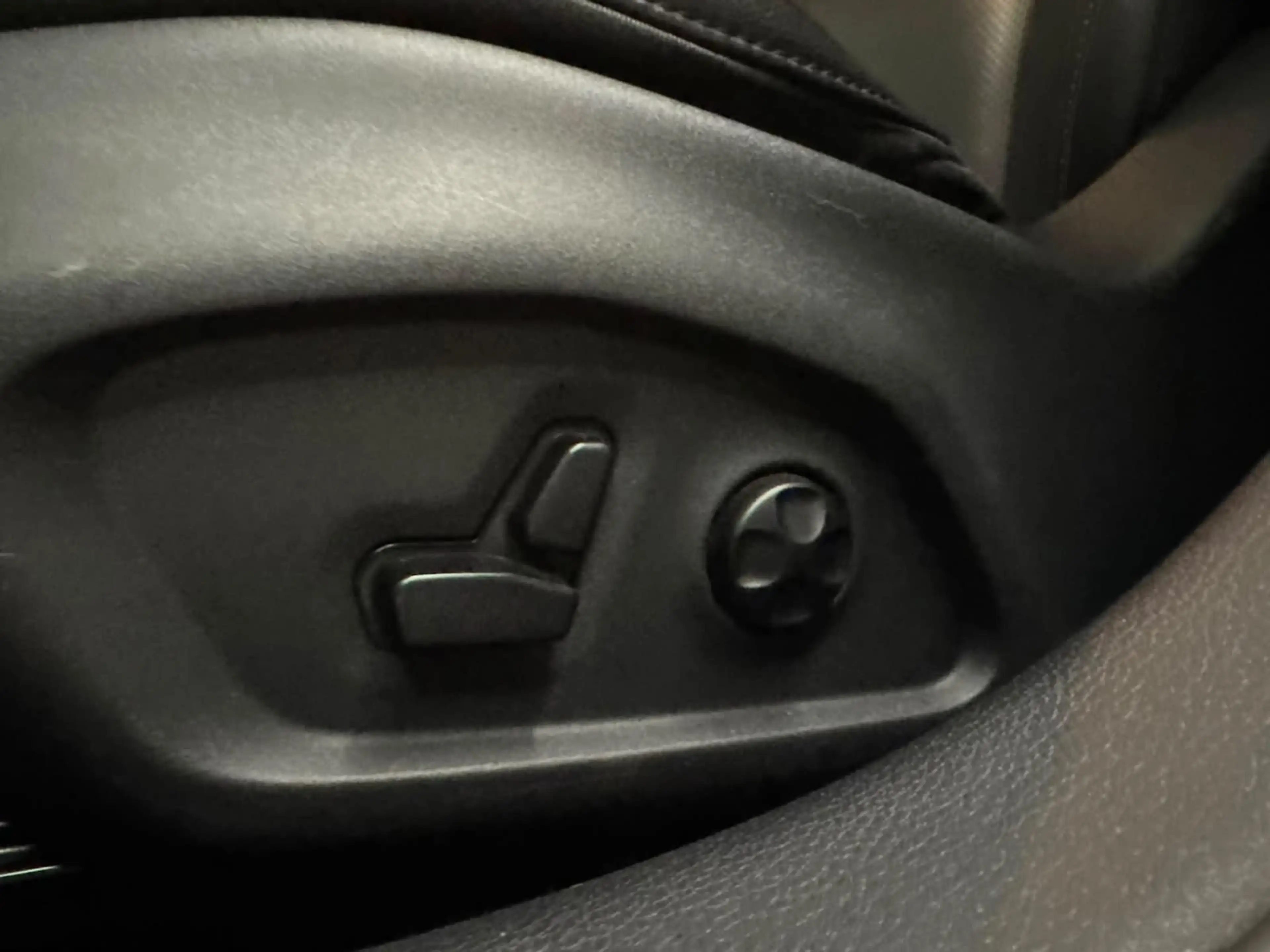 Jeep Compass Compass 1.4 Turbo 4x4 S (EU6d) — photo 15
