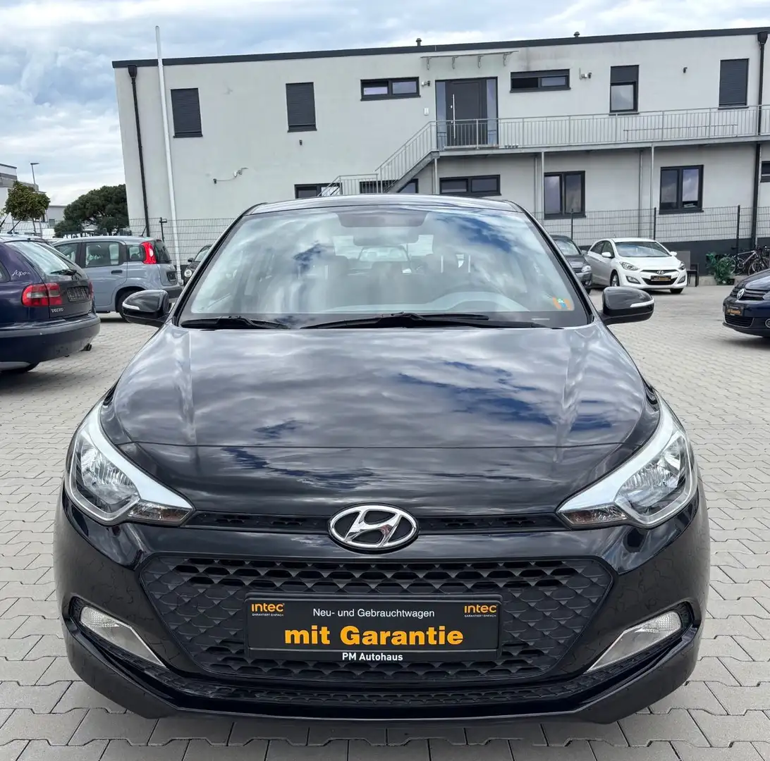 Hyundai i20 Passion Negro - 2