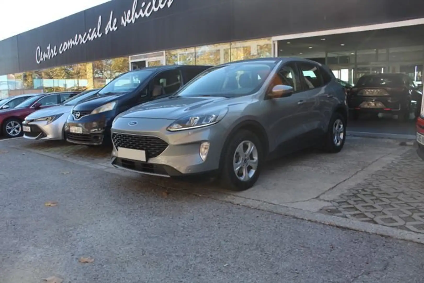 Ford Kuga 1.5 EcoBlue ST-Line FWD 120 Aut. Grau - 1