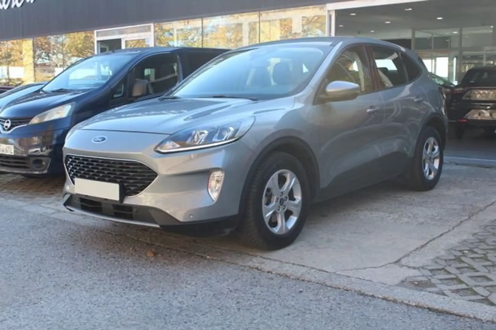 Ford Kuga 1.5 EcoBlue ST-Line FWD 120 Aut. Grau - 2