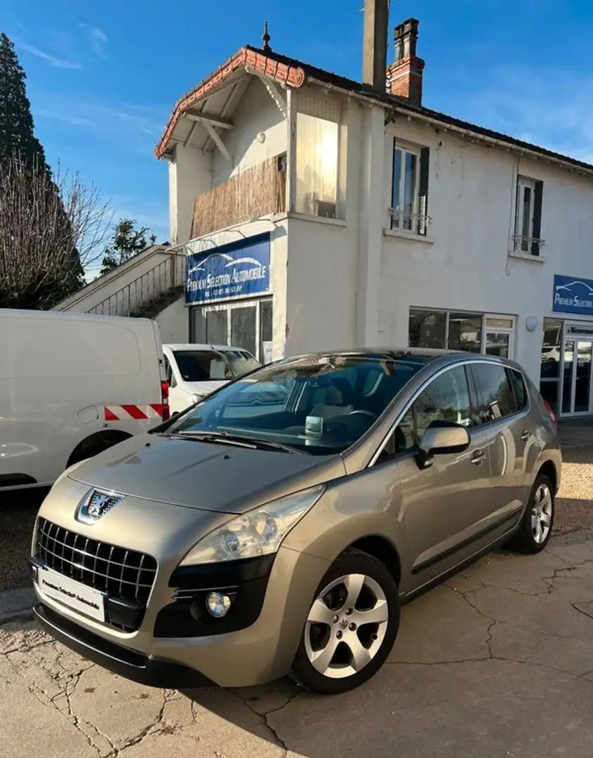 Peugeot 3008 1.6 HDi 110cv Pack - 1