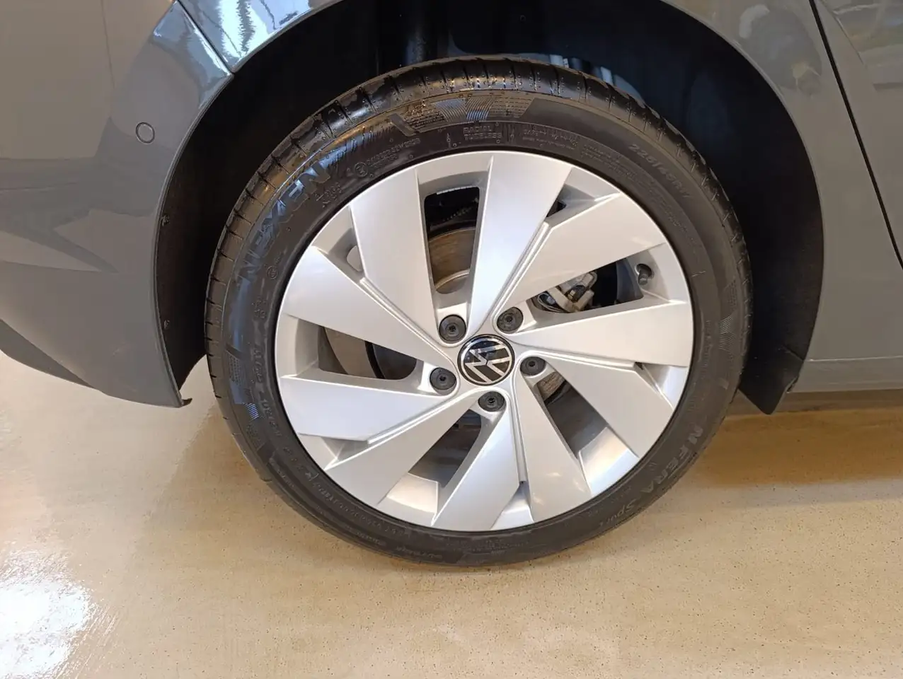 Volkswagen Golf Rabbit TSI 7