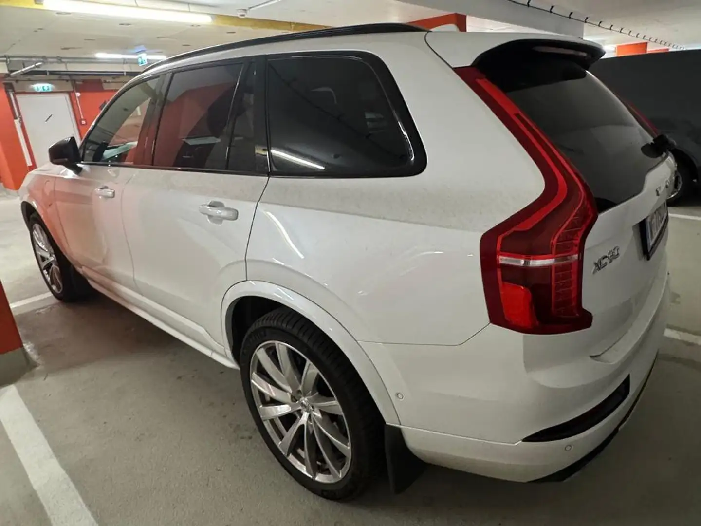 Volvo XC90 T8 AWD Recharge PHEV R Design Geartronic R Design Weiß - 2
