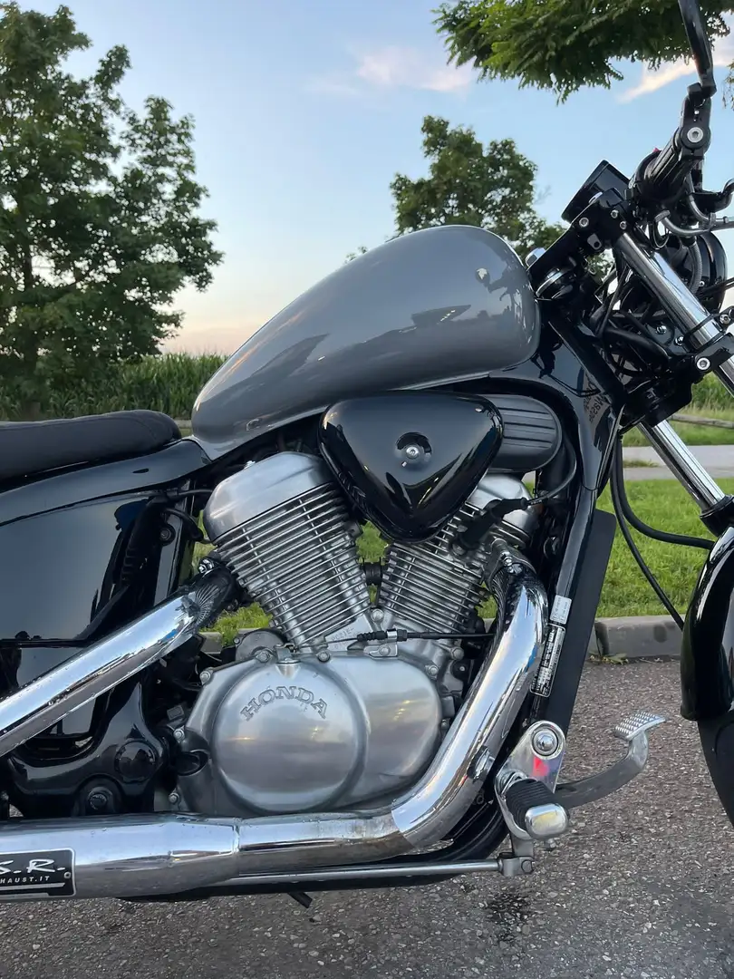 Honda VT 600 (A2 geeignet) crna - 2