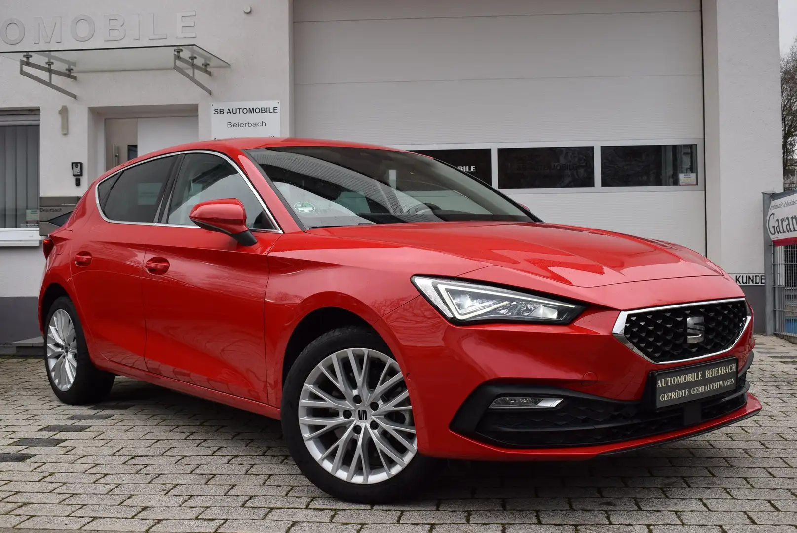 SEAT Leon e-Hybrid Xcellence e-Hybrid 1.4 TSI /Navi/ACC/WinterP/ALU Rot - 1