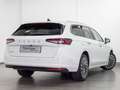 Skoda Superb Combi 1.5 eTSI DSG L+K LEDER PANO AHK Weiß - thumbnail 3