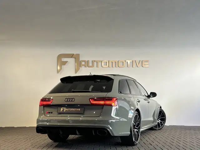 Audi RS6 view 4