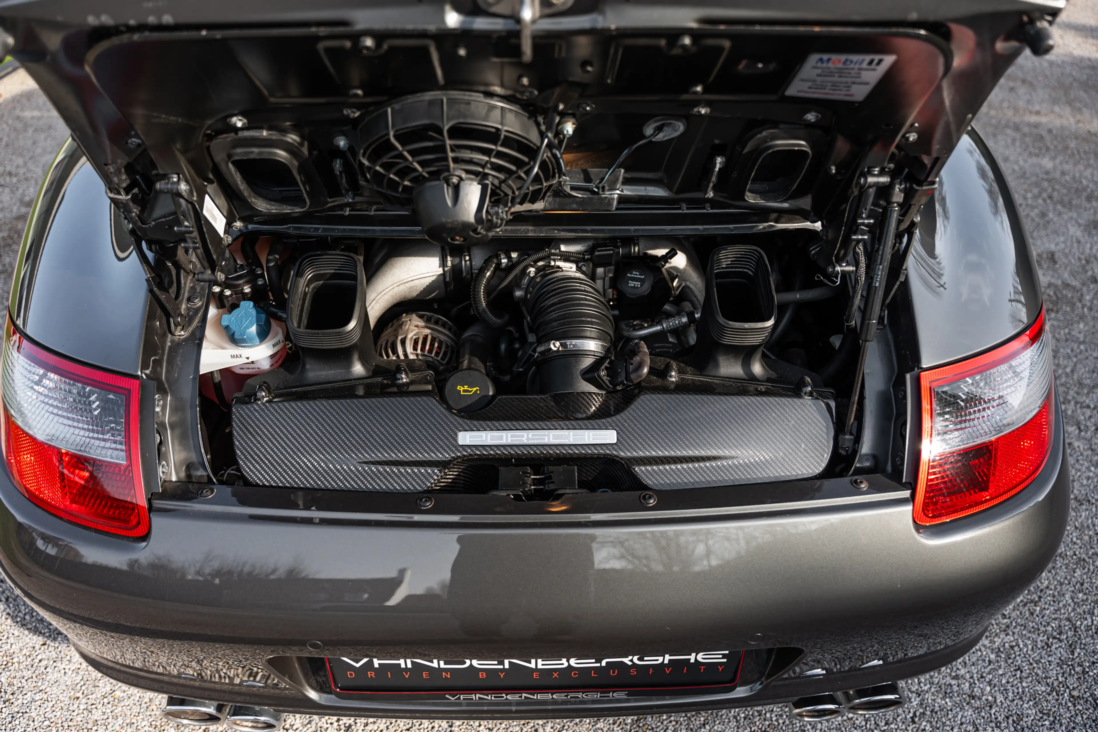 Porsche 997 .1 C4S / X51-POWERKIT/MANUAL/PCCB/CHRONO/COLLECTOR — photo 9