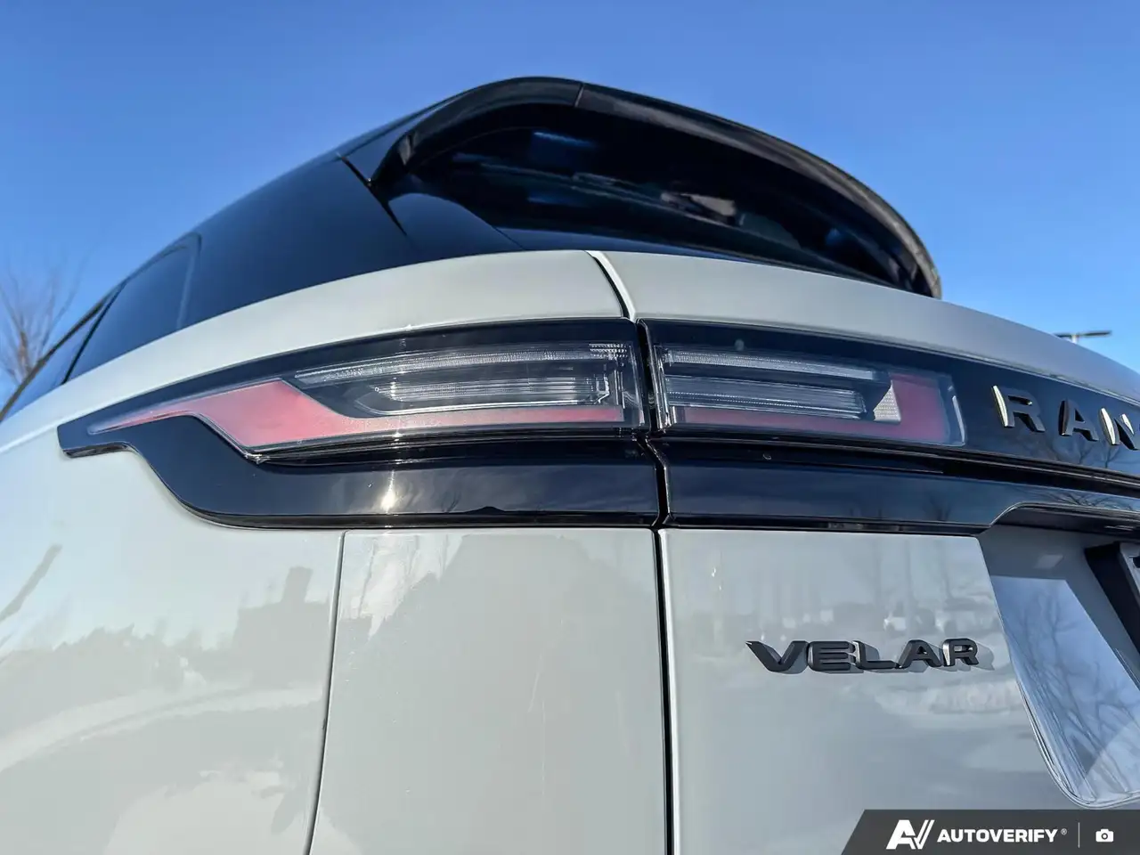 Land Rover Range Rover Velar снимка Land Rover Range Rover Velar