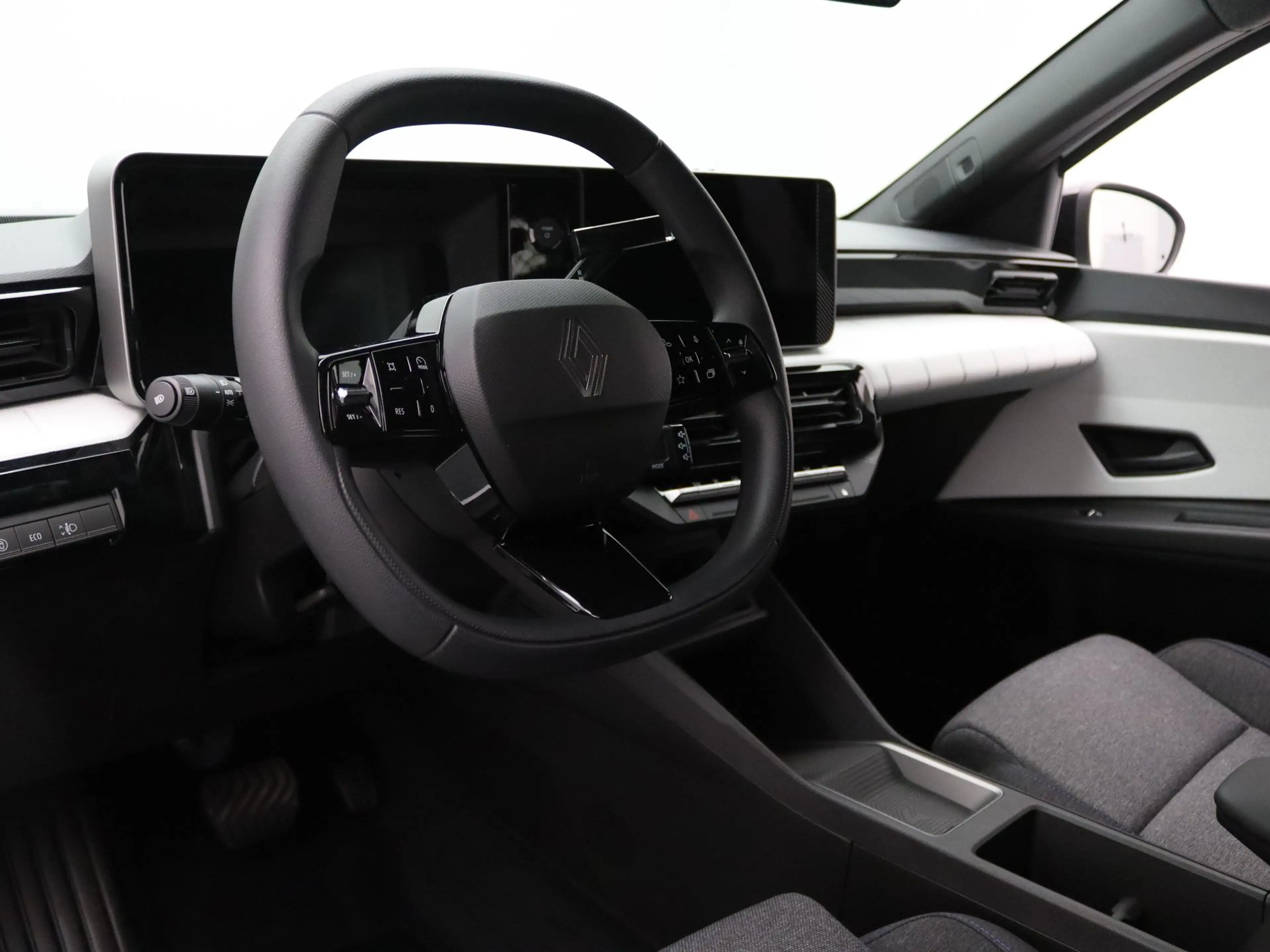 Renault R 4 Cargo comfort range evolution 52 kWh Pack winter — photo 3