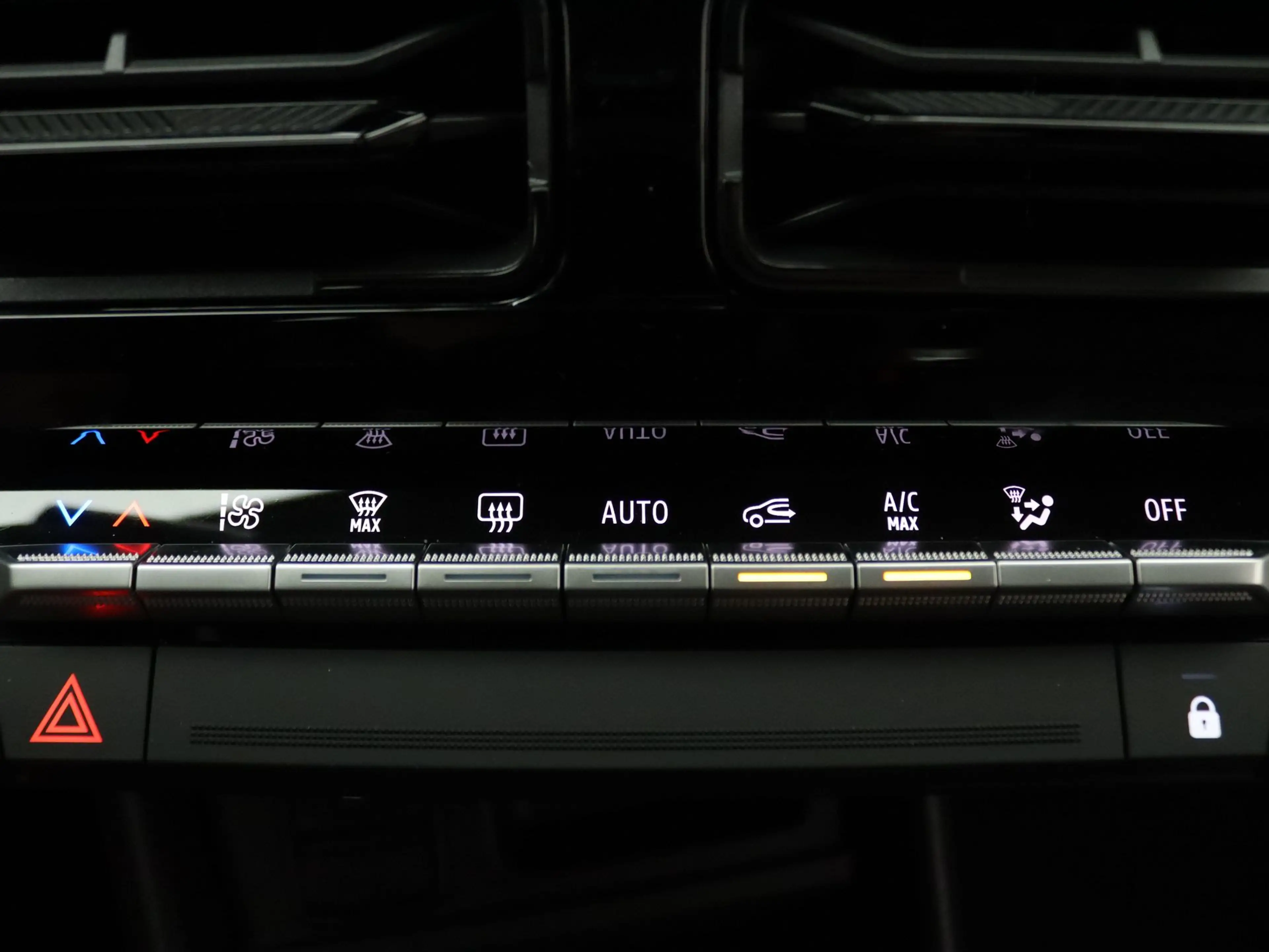 Renault R 4 Cargo comfort range evolution 52 kWh Pack winter — photo 7