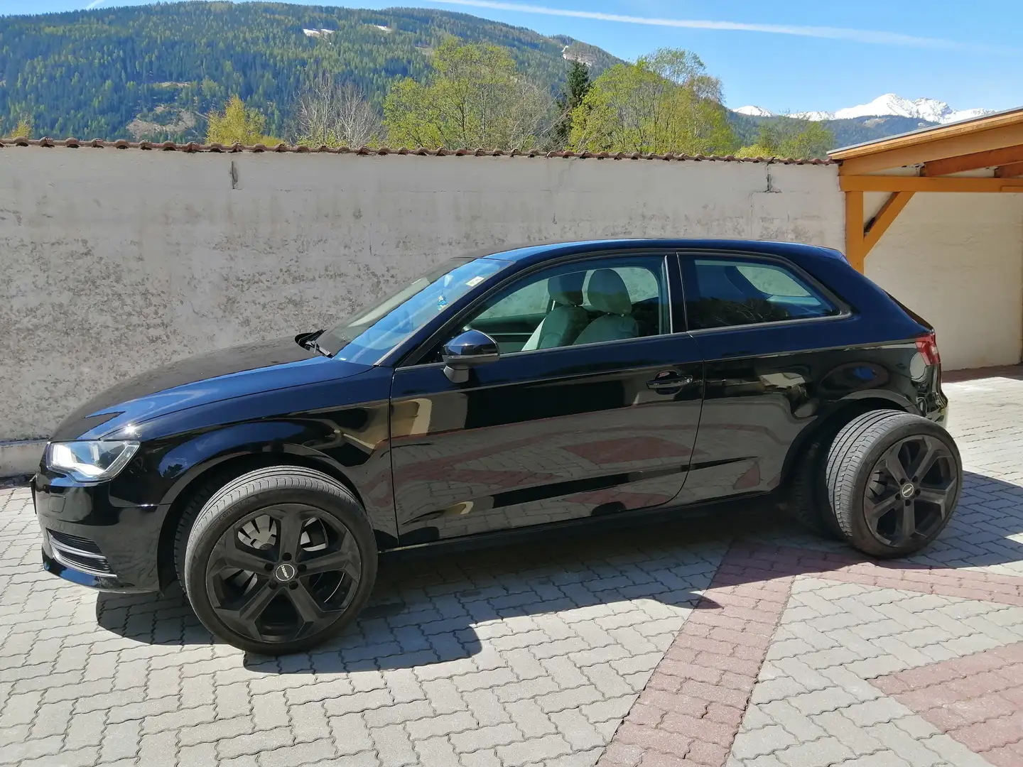 Audi A3 TFSI Neues Pickerl 18 Zoll Schwarz - 2
