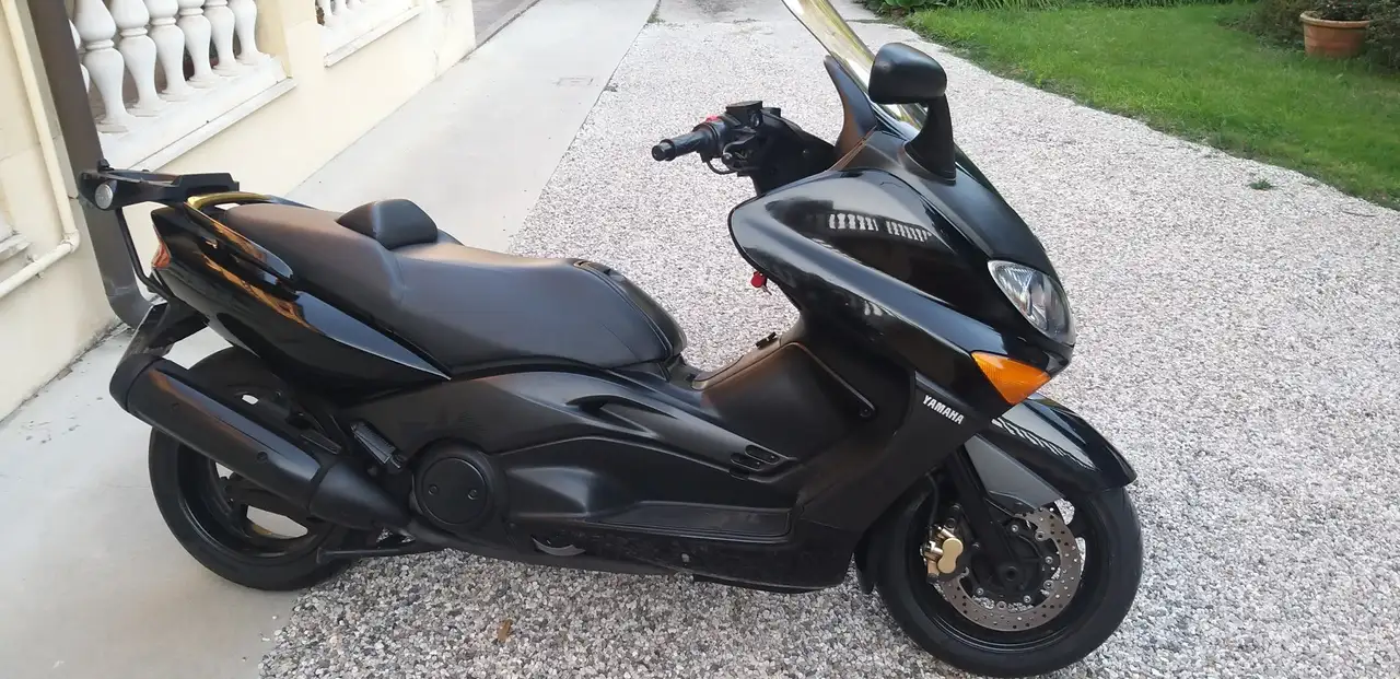 Yamaha Tmax 500