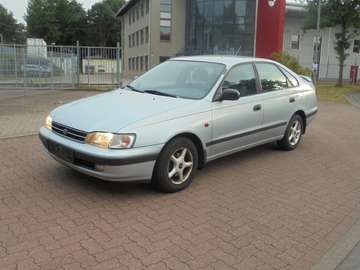 Carina Liftback 2.0 Klima Autom.