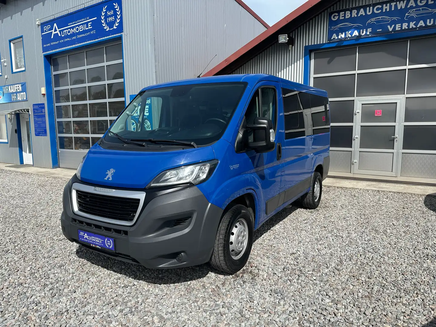 Peugeot Boxer 330 L1H1 Komfort HDi 110 2.2d 9-SITZE KLIMAAUT Blau - 1