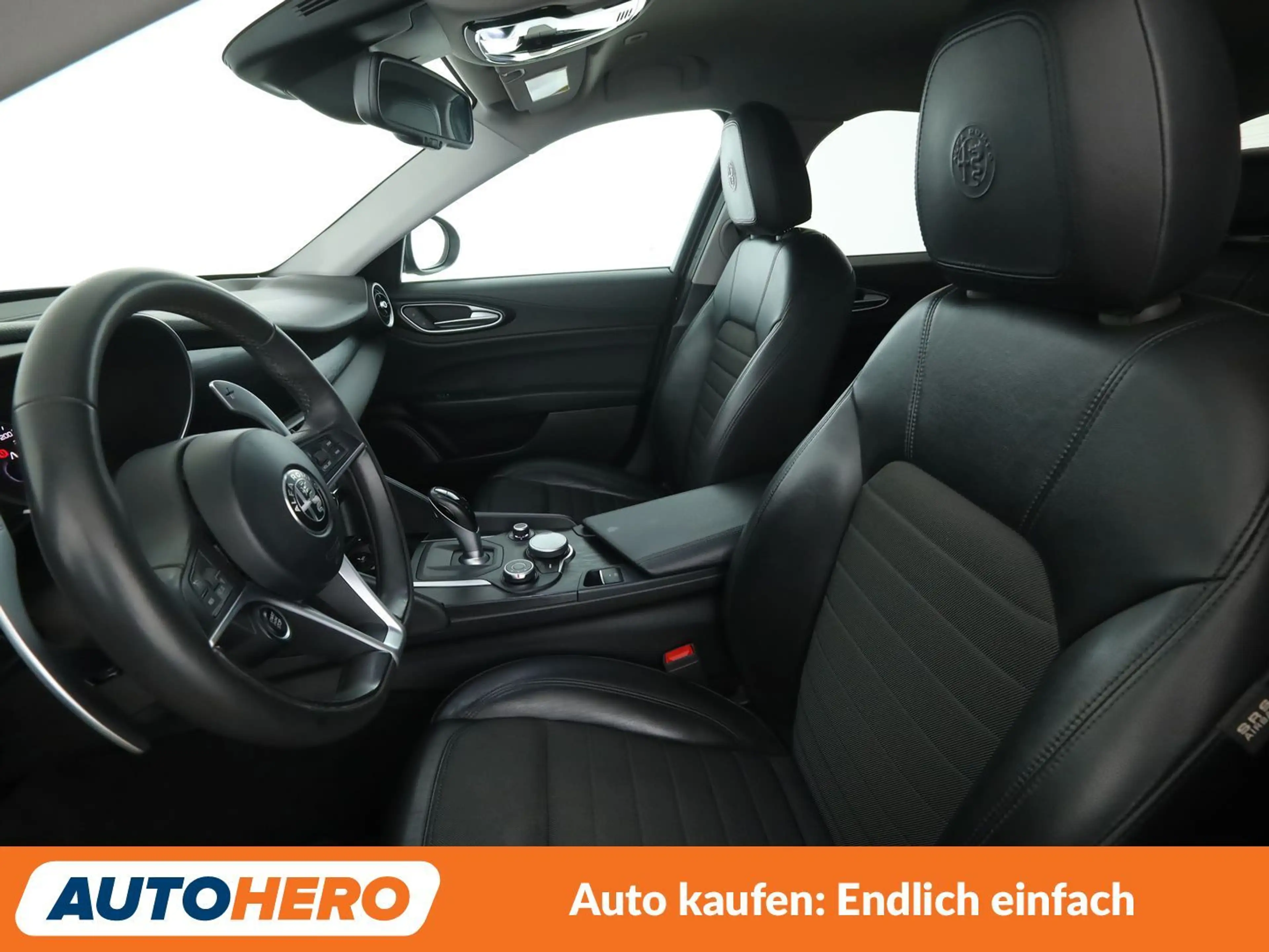 Alfa Romeo Giulia 2.2 JTDM Super Aut.*NAVI*TEMPO*CAM*PDC*SHZ* — photo 10