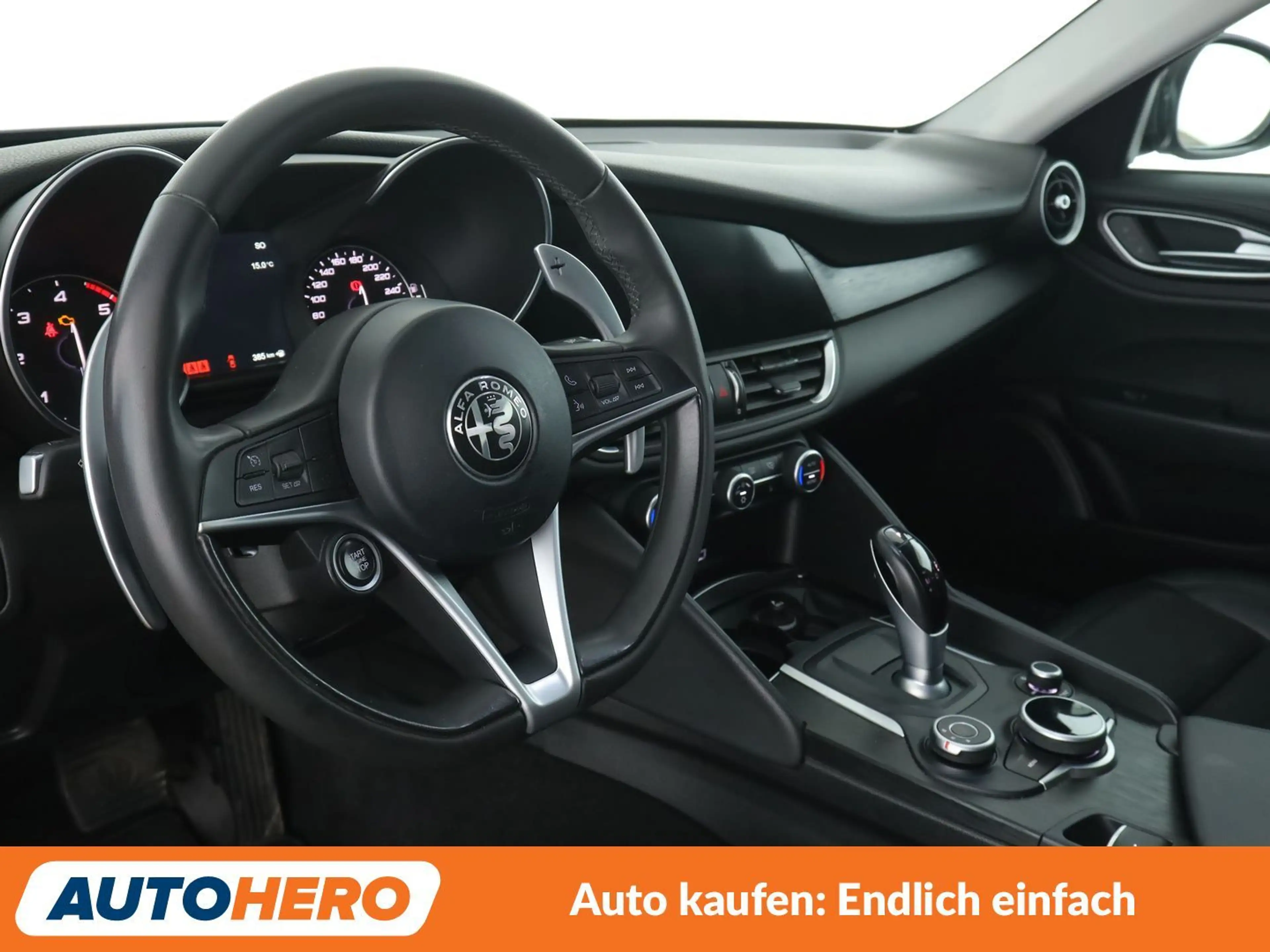 Alfa Romeo Giulia 2.2 JTDM Super Aut.*NAVI*TEMPO*CAM*PDC*SHZ* — photo 11