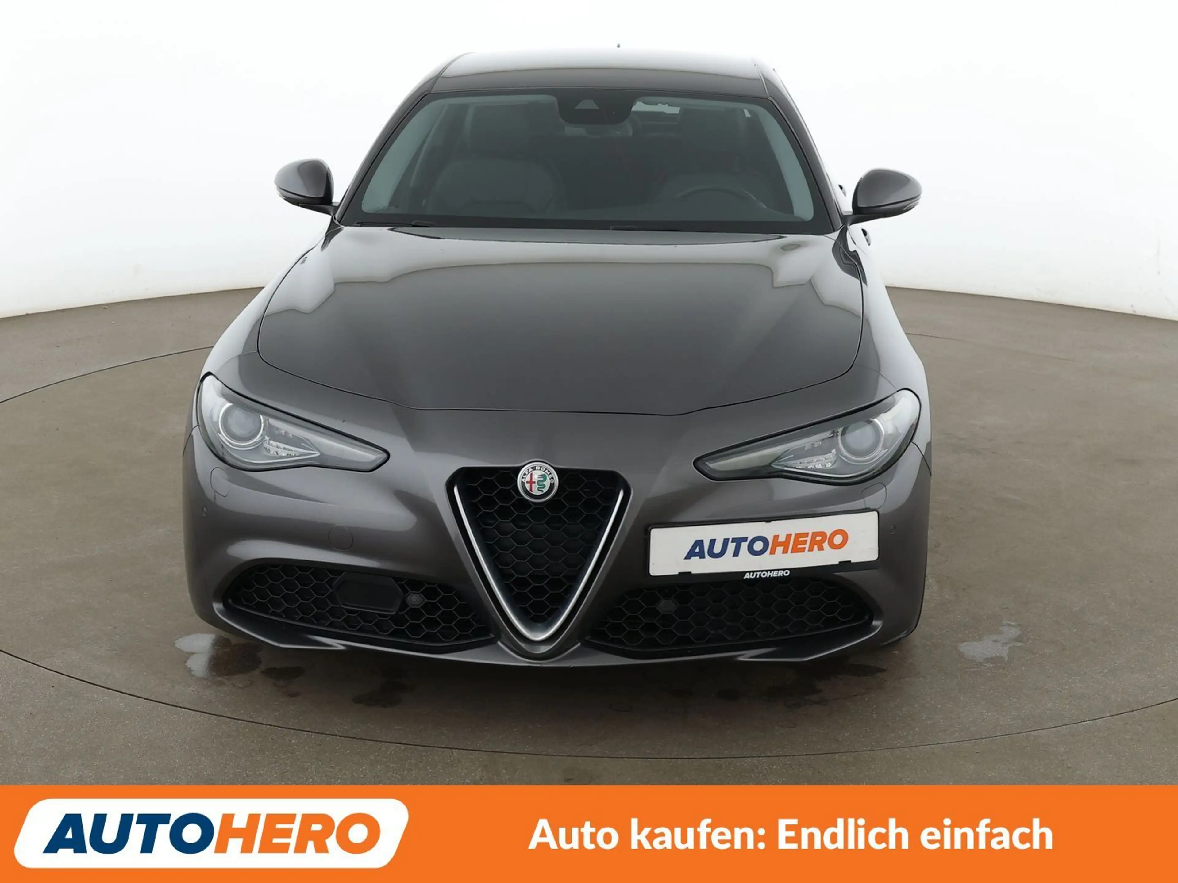 Alfa Romeo Giulia 2.2 JTDM Super Aut.*NAVI*TEMPO*CAM*PDC*SHZ* — photo 9