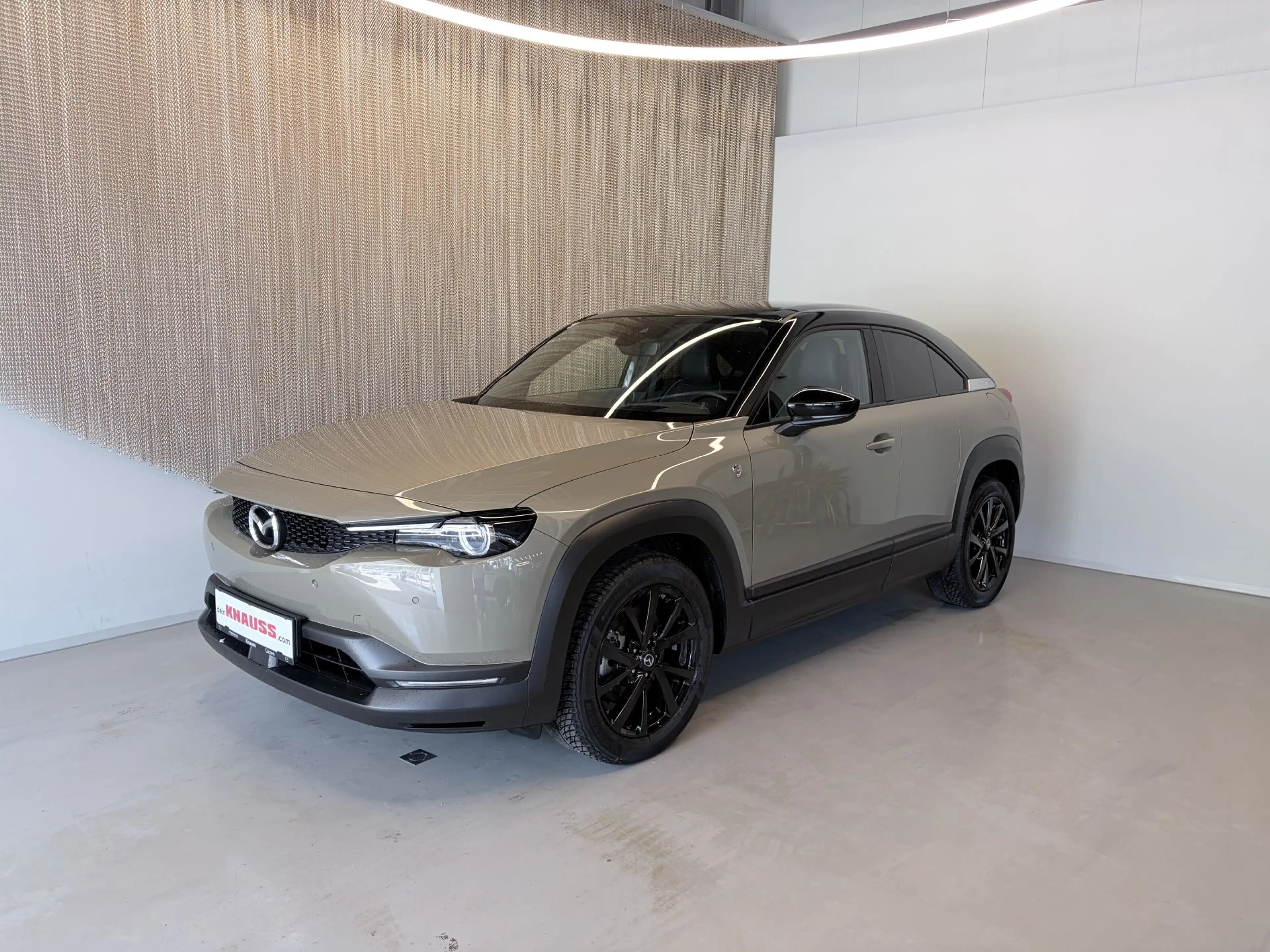 Mazda MX-30 e-SKYACTIV R-EV MAKOTO Urban Expression