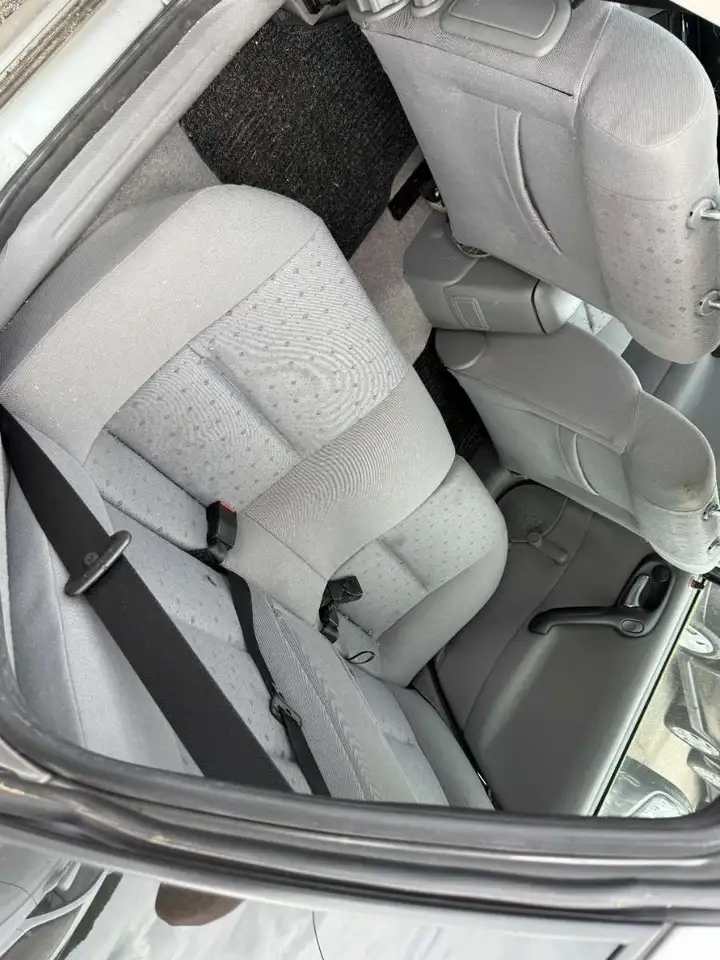 Opel Vectra Comfort 1,8i 16V Aut., foto 10