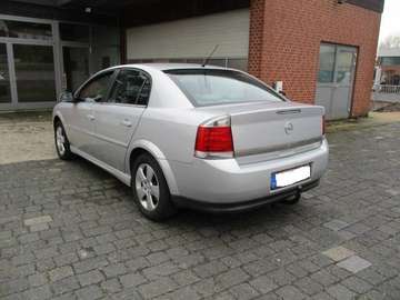 Vectra Stufenheck 2.2 Automatik Business Sport