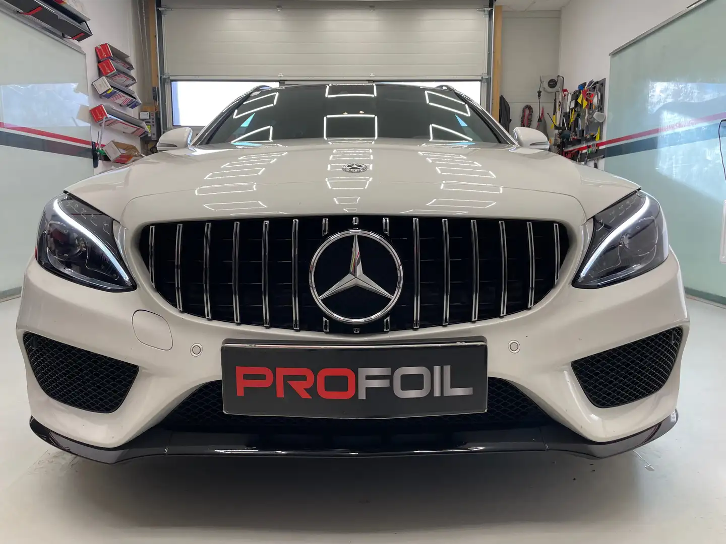 Mercedes-Benz C 200 C 200 d T AMG Line Aut. AMG Line Weiß - 1
