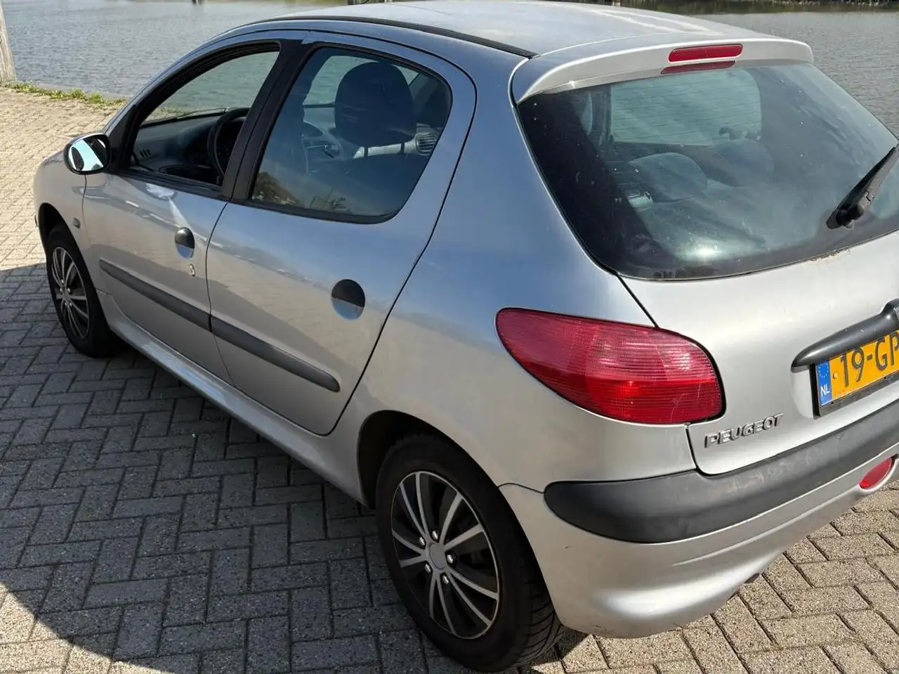 Peugeot 206 1.6-16V Gentry, foto 11