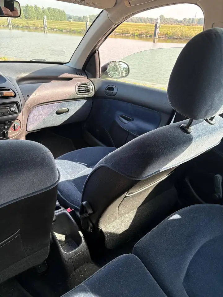 Peugeot 206 1.6-16V Gentry, foto 4